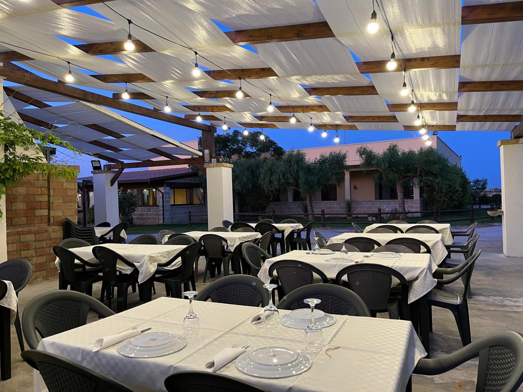 Masseria Agriturismo Fontanella นาร์โด ภายนอก รูปภาพ